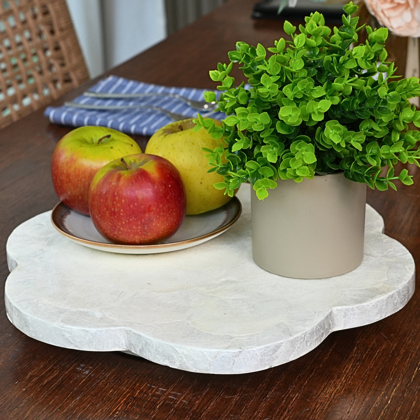 Scalloped Capiz Shells Lazy Susan