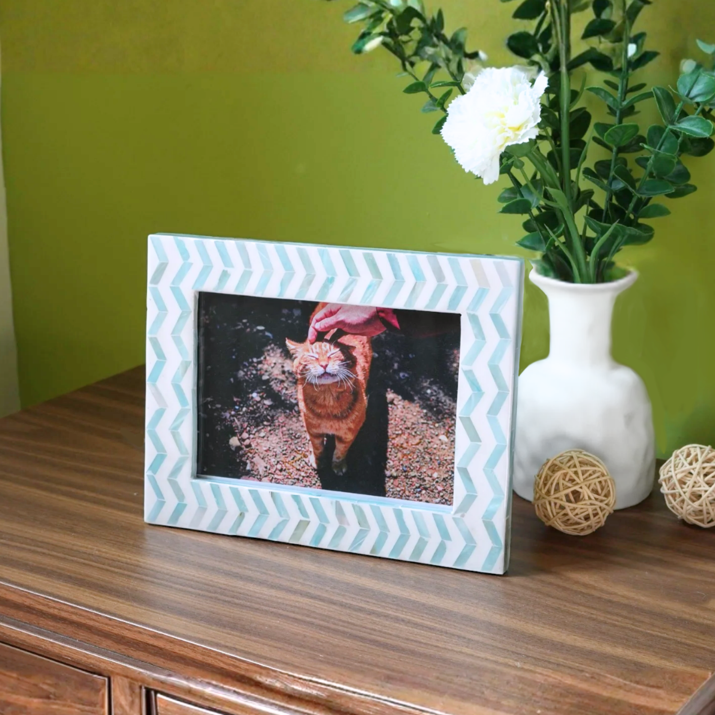 Mother of Pearl Inlay Picture Frame - Chevron