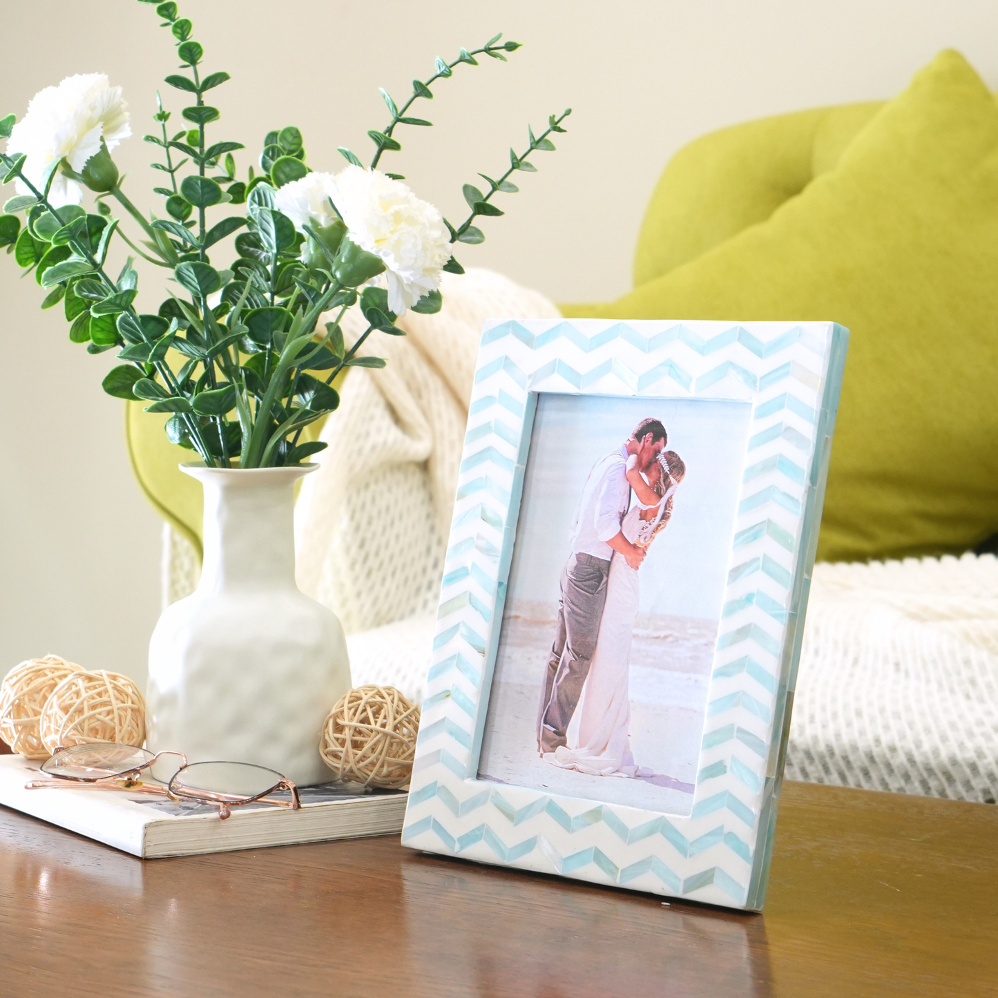 Mother of Pearl Inlay Picture Frame - Chevron