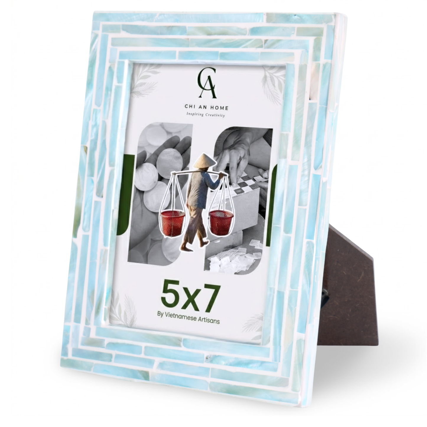 Picture Frame (Vertically Staggered)