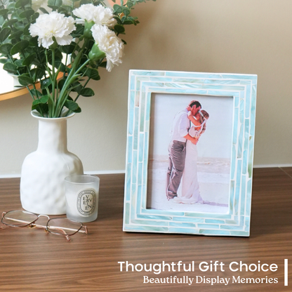 Picture Frame (Vertically Staggered)