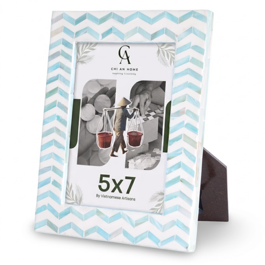 Picture Frame (Chevron)